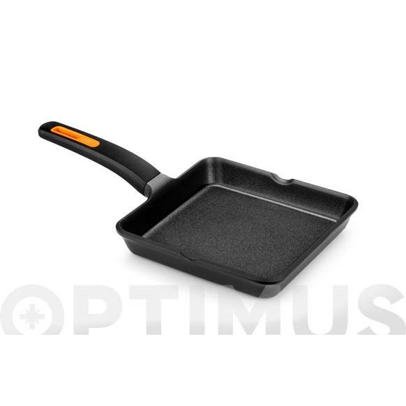 GRILL LISO EFFICIENT PLUS 22 X 22 CM. INDUCCION BRA